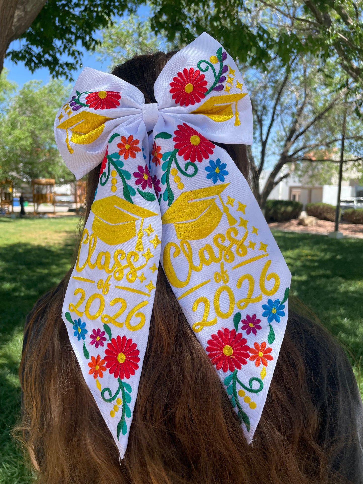 Embroidered Mexican Graduation Bow – Floral Design, Class of 2026